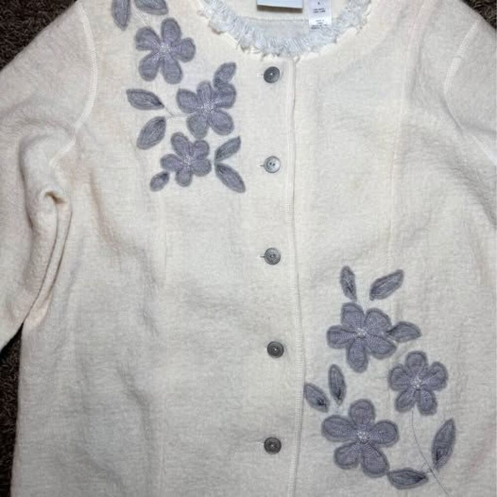 Alfred Dunner Cream Wool Button Up  Cardigan Gray Floral Pearls Fringe LG